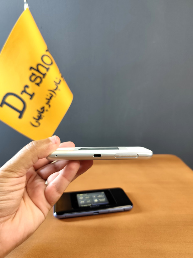 مودم استوک ژاپن 4.5G قابل حمل یوکیو هوآوی مدل Speed Wifi Next W06